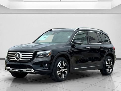 Certified 2025 Mercedes-Benz GLB 250 image 6