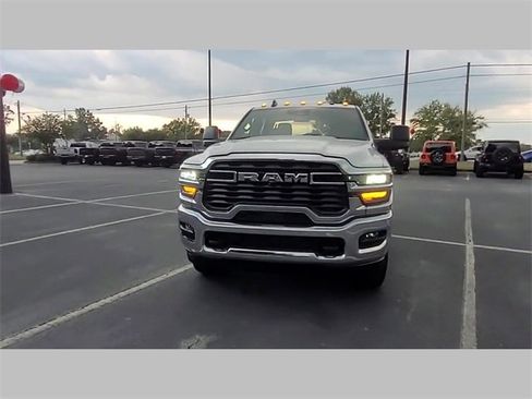 New 2026 RAM 2500 Tradesman w/ Chrome Appearance Group image 18