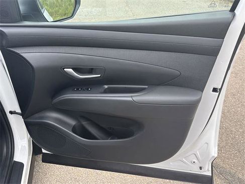 New 2025 Hyundai Tucson XRT image 14