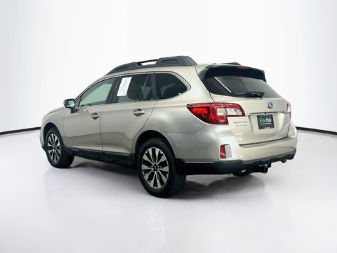 Used 2015 Subaru Outback 3.6R Limited AWD/4WD image 5