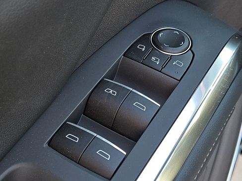 New 2026 Chevrolet Traverse High Country image 13