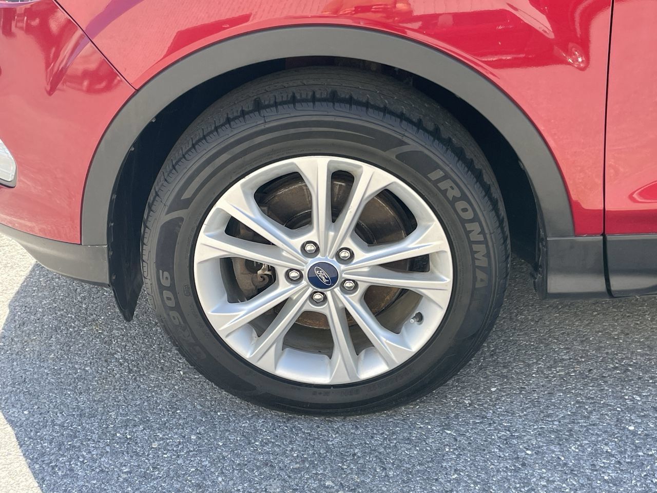 Used 2018 Ford Escape SEL AWD/4WD image 10
