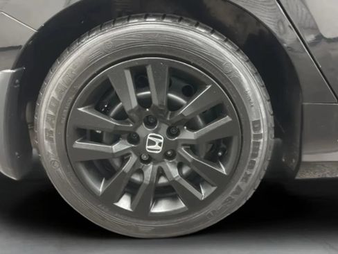 Used 2019 Honda Civic LX image 27
