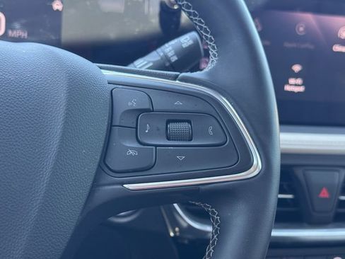 Used 2024 Buick Encore GX Avenir w/ Avenir Technology Package image 25
