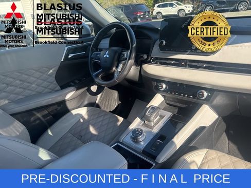 Used 2022 Mitsubishi Outlander SEL AWD/4WD image 36