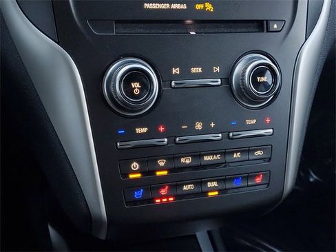 Used 2019 Lincoln MKC Reserve w/ MKC Climate Package image 36