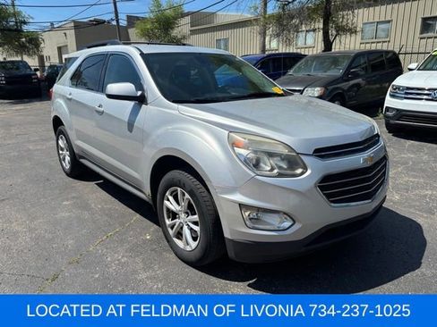 Used 2017 Chevrolet Equinox LT w/ Convenience Package AWD/4WD image 4