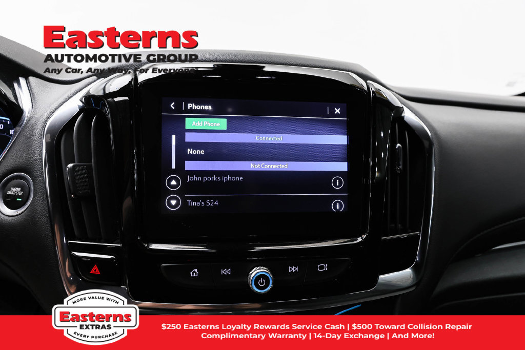 Used 2023 Chevrolet Traverse LT FWD image 13