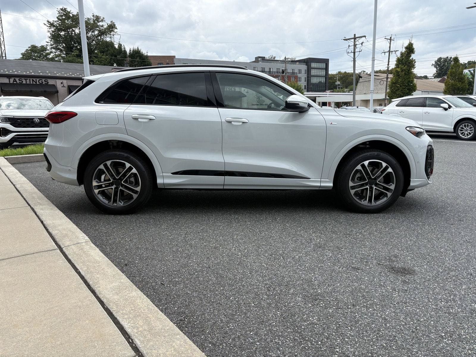 New 2026 Audi Q5 2.0T AWD/4WD image 6