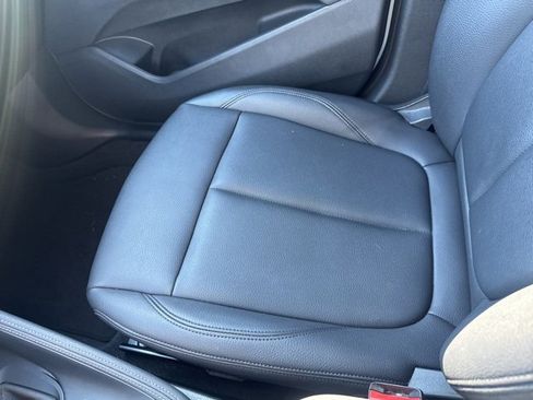 Used 2019 BMW X1 xDrive28i image 9