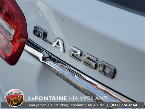 Used 2019 Mercedes-Benz GLA 250 image 8