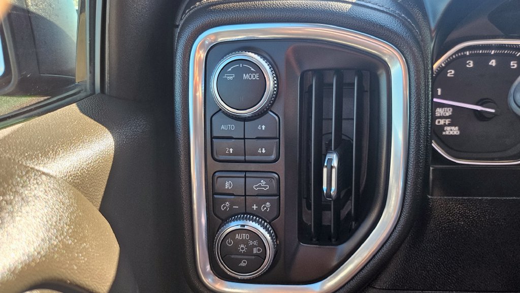 Used 2020 GMC Sierra 1500 SLT AWD/4WD image 31