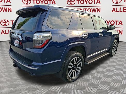 Used 2024 Toyota 4Runner Limited AWD/4WD image 9