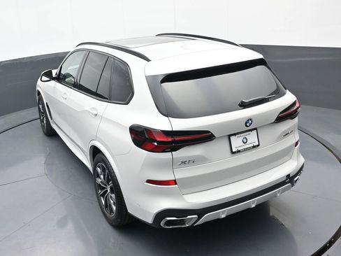 New 2026 BMW X5 xDrive40i w/ M Sport Package AWD/4WD image 36