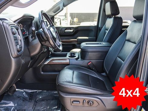Used 2021 Chevrolet Silverado 1500 LT Trail Boss w/ Convenience Package II AWD/4WD image 17