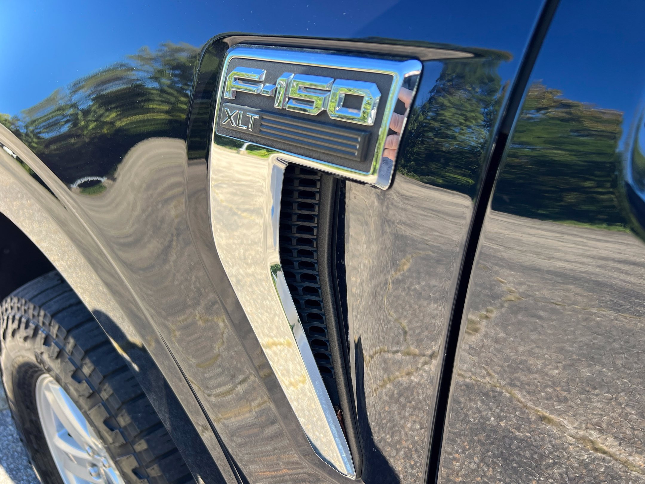 Used 2021 Ford F150 XLT AWD/4WD image 13
