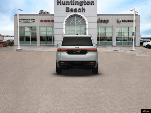 New 2026 Jeep Grand Wagoneer Limited w/ Premium Group II image 6