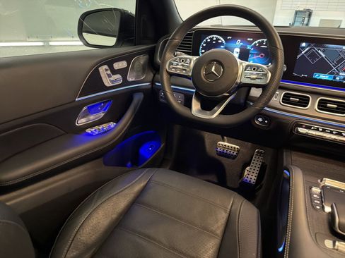 Certified 2023 Mercedes-Benz GLS 580 4MATIC image 28