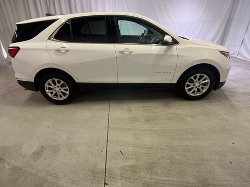 Certified 2018 Chevrolet Equinox LT FWD image 36