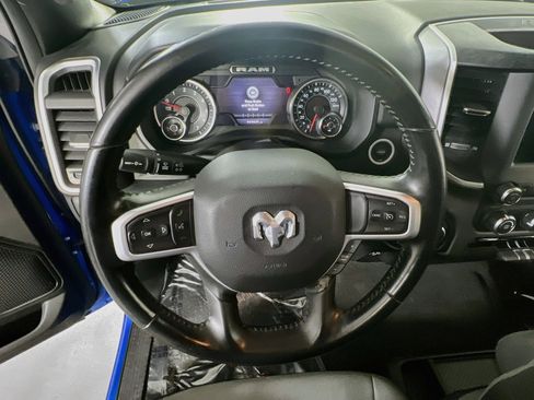 Used 2022 RAM 1500 Big Horn AWD/4WD image 11