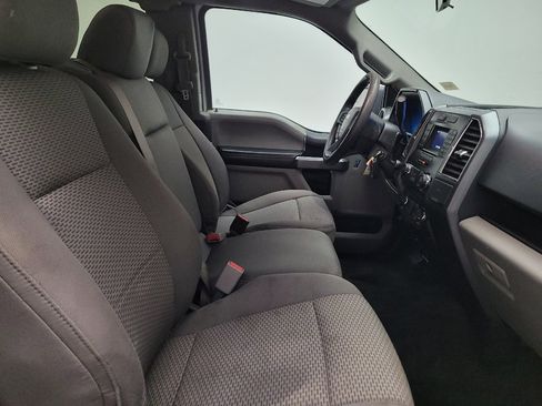 Used 2015 Ford F150 XLT AWD/4WD image 21