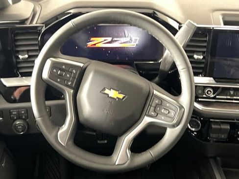 New 2026 Chevrolet Silverado 2500 LTZ w/ LTZ Convenience Package AWD/4WD image 14