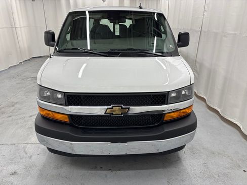 New 2024 Chevrolet Express 3500 Extended image 8