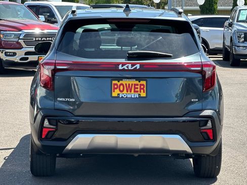 Used 2024 Kia Seltos S AWD/4WD image 5