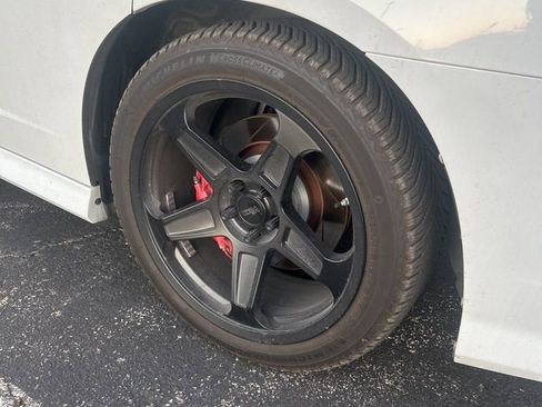 Used 2014 Dodge Charger SRT8 w/ Driver Confidence Group (AJG) image 7