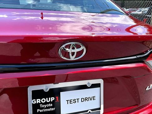 Used 2025 Toyota Corolla LE FWD image 31