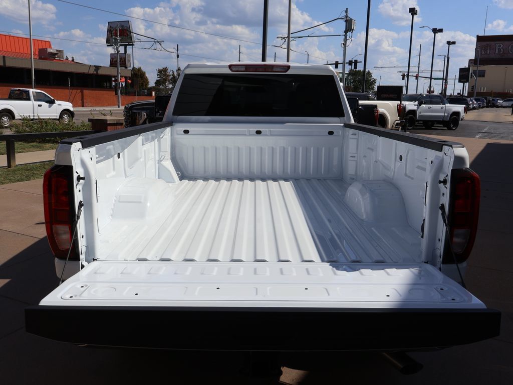 New 2026 GMC Sierra 2500 Pro w/ 1SA Pro Safety Plus Package AWD/4WD image 7
