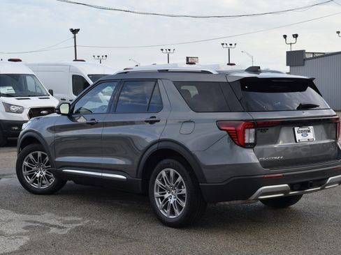 New 2026 Ford Explorer Platinum image 4