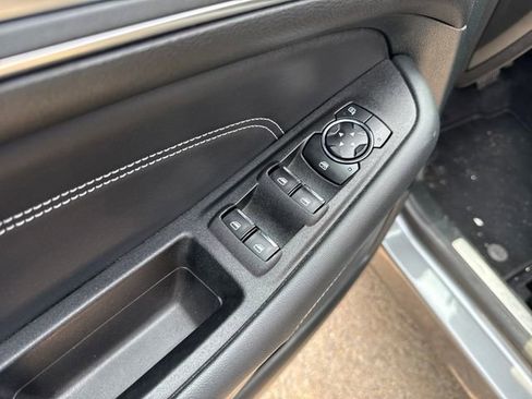 Used 2024 Ford Edge Titanium AWD/4WD image 11
