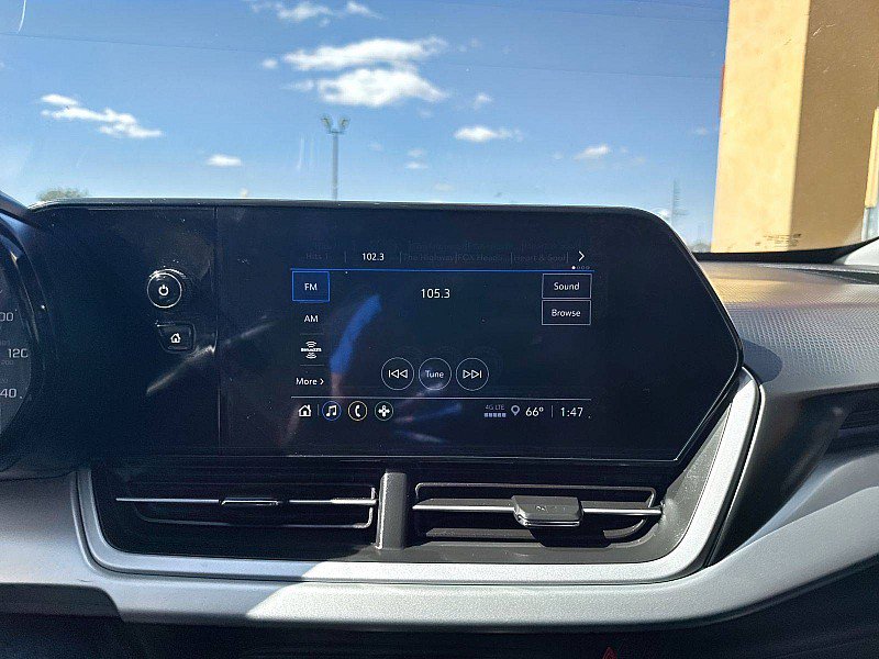 Used 2025 Chevrolet Trax LS w/ LS Convenience Package FWD image 13