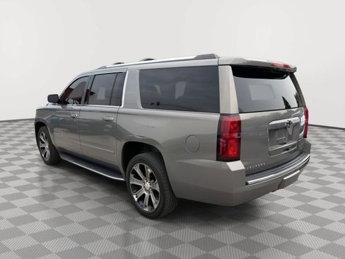 Used 2017 Chevrolet Suburban Premier AWD/4WD image 5
