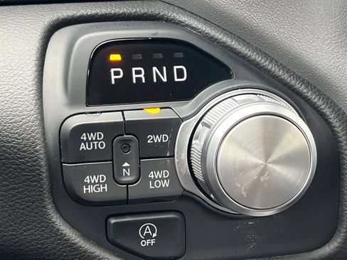 New 2025 RAM 1500 Laramie w/ Trailer Tow Group AWD/4WD image 23