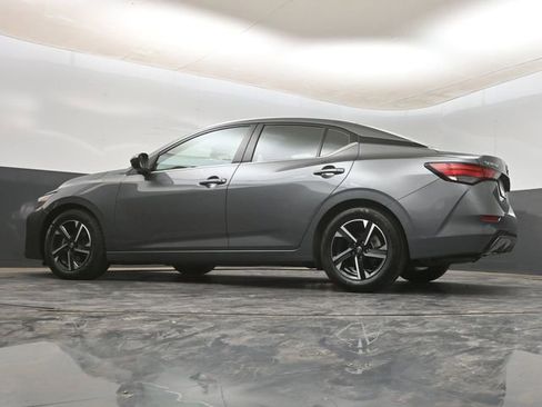 Used 2024 Nissan Sentra SV image 18