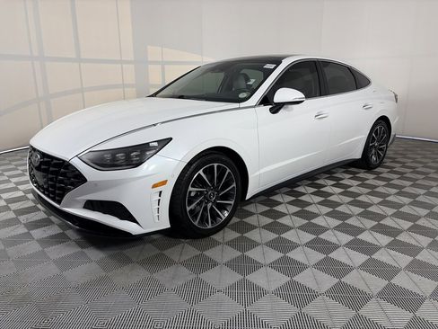 Used 2022 Hyundai Sonata Limited w/ Cargo Package image 3