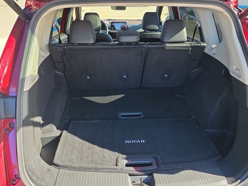 Used 2022 Nissan Rogue Platinum w/ Head-Up Display Package image 19