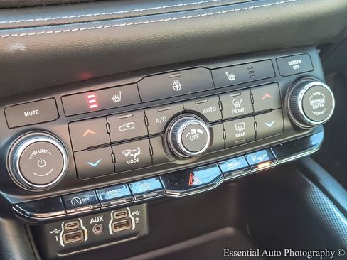 Used 2022 Dodge Durango GT w/ Trailer Tow Group IV image 16