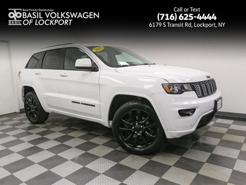 Used 2019 Jeep Grand Cherokee Altitude image 1