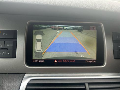 Used 2011 Audi Q7 TDI Prestige image 25