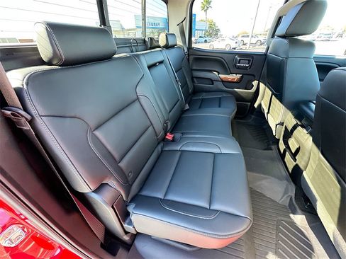 Used 2018 GMC Sierra 2500 SLT image 26