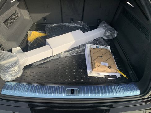 New 2026 Audi SQ8 Premium Plus image 56