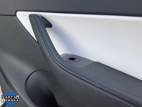 Used 2021 Tesla Model Y Long Range image 71