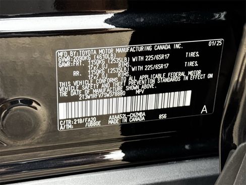 Used 2025 Toyota RAV4 XLE image 34