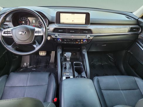 Certified 2021 Kia Telluride SX w/ Nightfall Edition Package AWD/4WD image 8