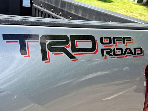 Used 2019 Toyota Tacoma TRD Off-Road RWD image 21