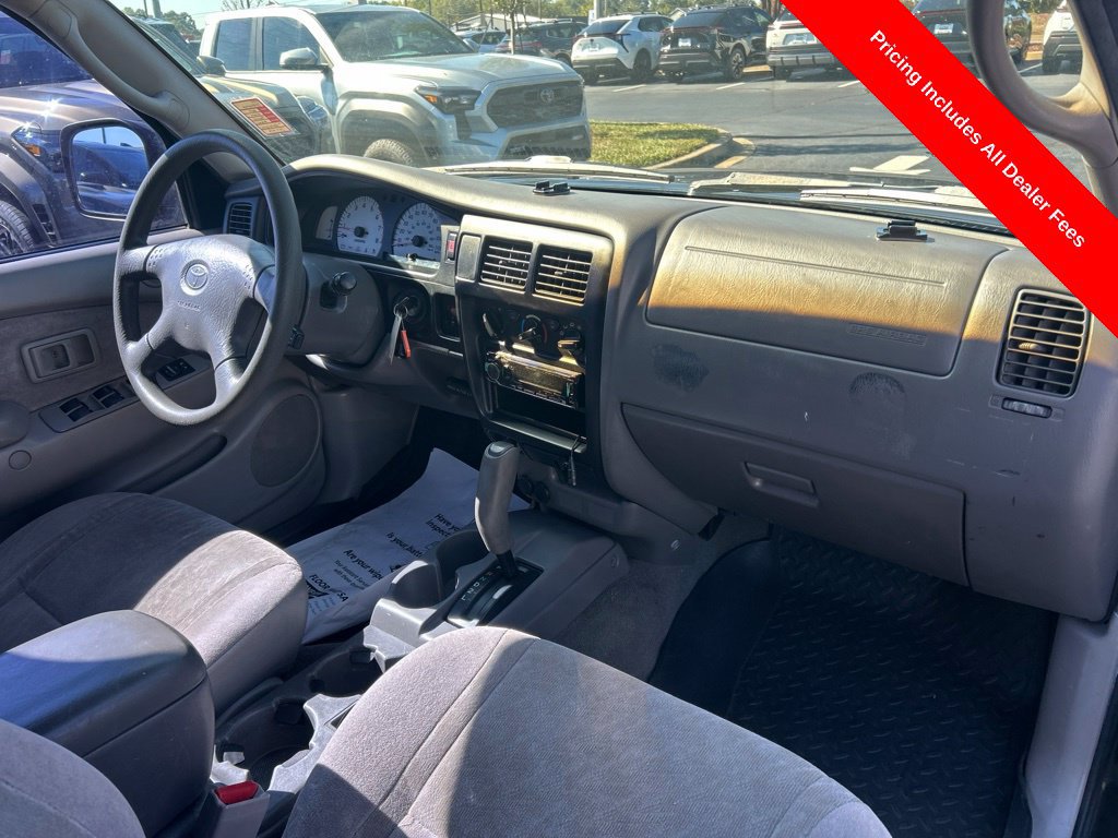 Used 2004 Toyota Tacoma PreRunner w/ Convenience Pkg RWD image 19
