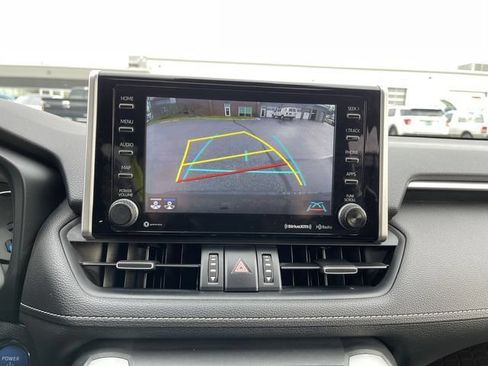 Certified 2019 Toyota RAV4 Limited w/ Carpet Mat Package AWD/4WD image 18